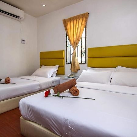 Rose cabaña Hotel Bandar Seri Alam Johor Bahru Exterior foto